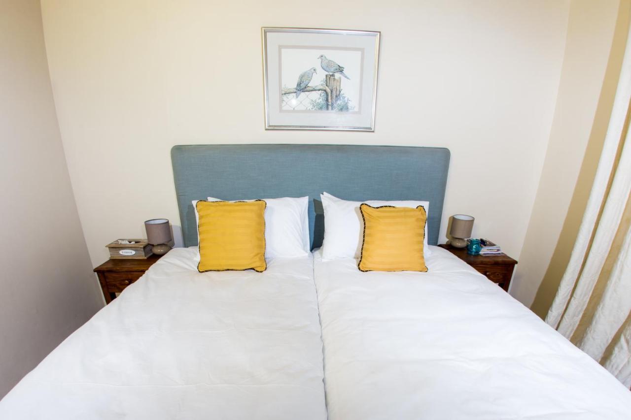 Winelands Villa Guesthouse And Cottages Somerset West Dış mekan fotoğraf